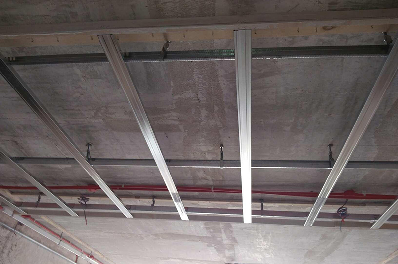 裝飾吊頂什么龍骨材料好？最熱門的三種材料